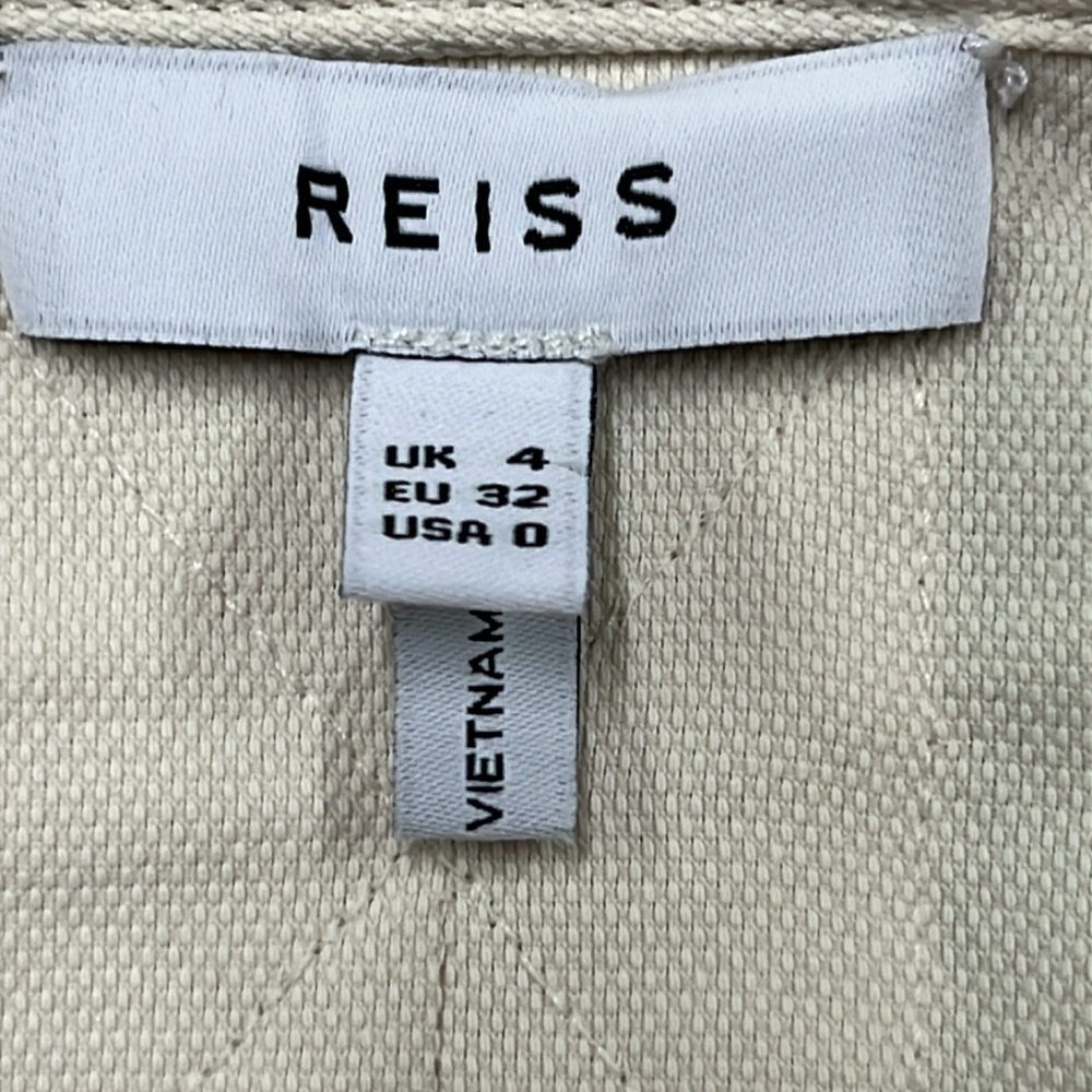 REISS Fleur Twin Pocket V-Neck Back Detail Lagenlook Minimalist Cream Blouse 0 - Picture 4 of 16